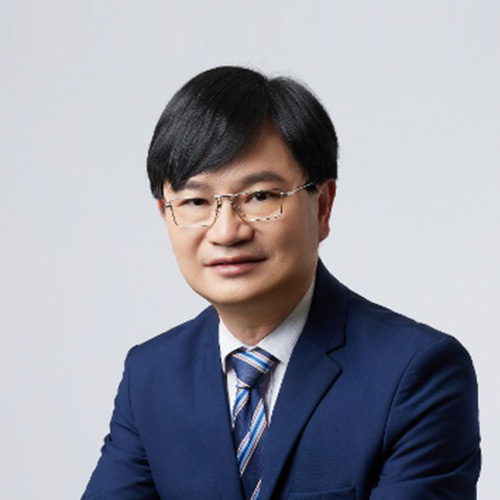 周冠男 教授